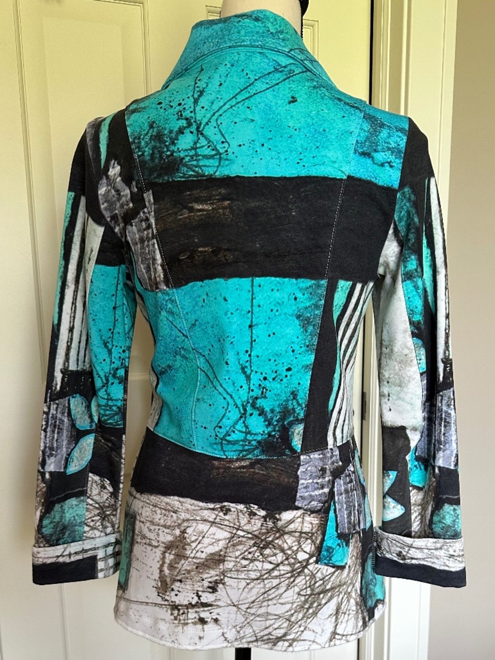 Simply Art By Dolcezza, Xs, Turquoise/Black/White Abstract Art Design View 2